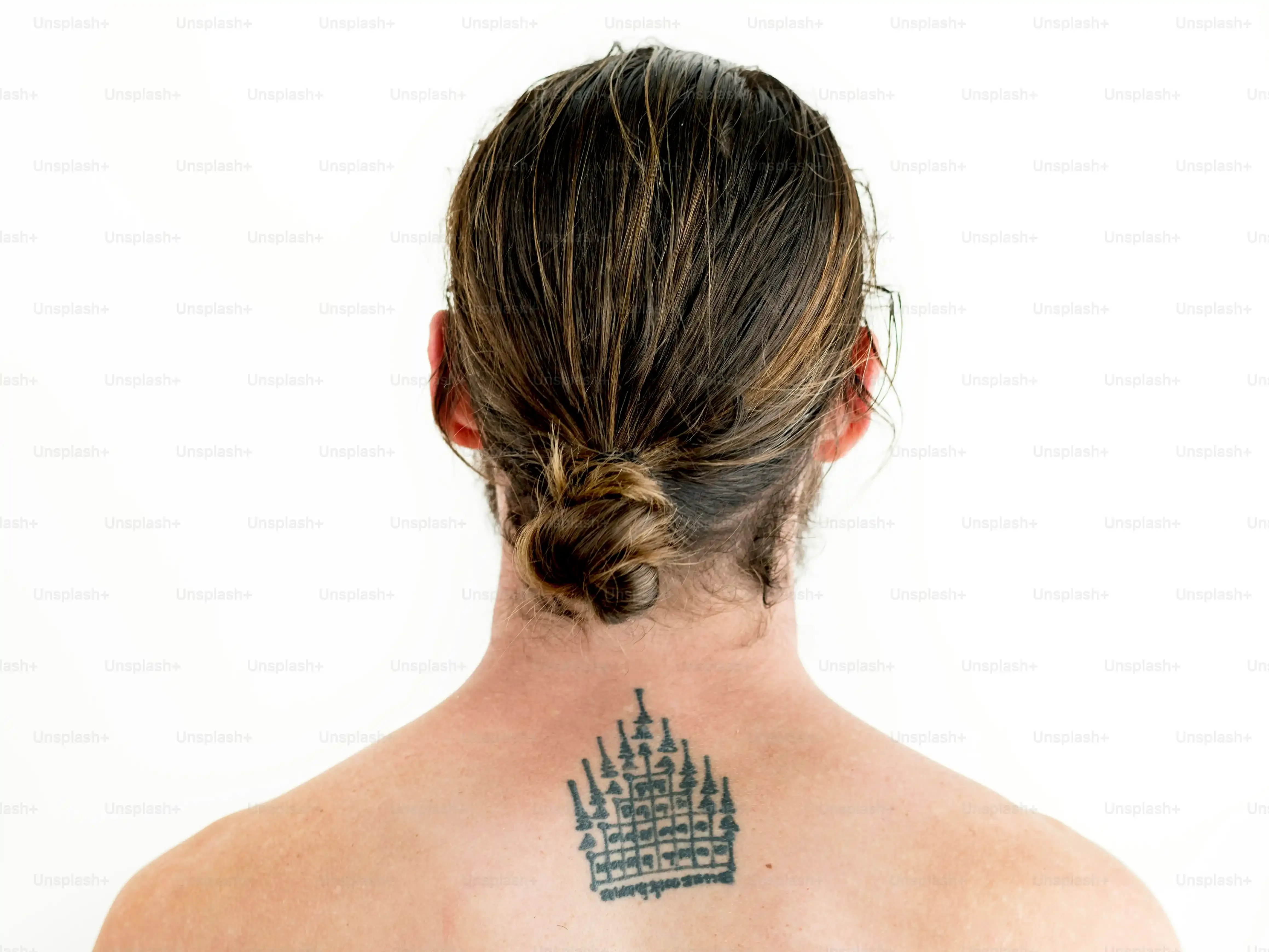 Exploring Different Styles of King Crown Tattoo Designs