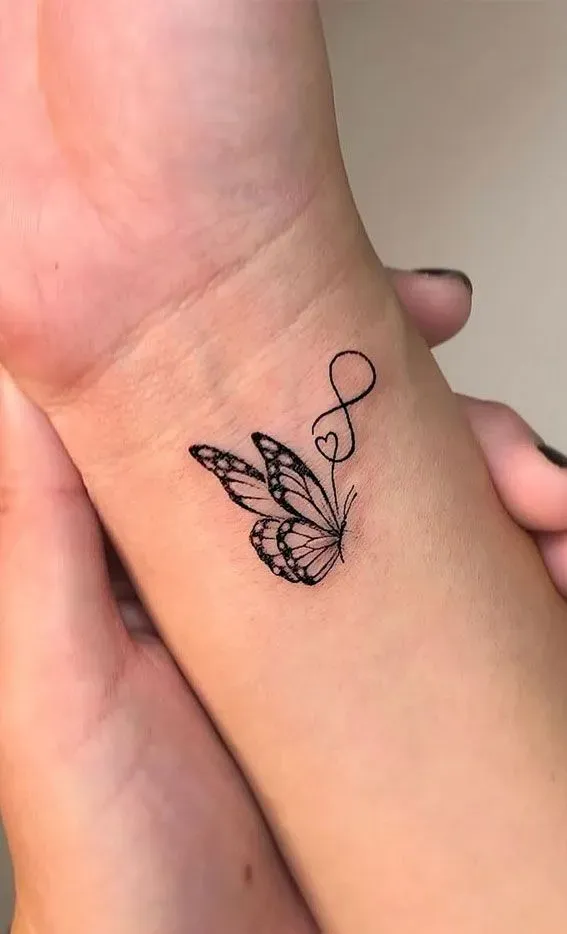 Finding Your Vibe: Popular Ladies Tattoo Designs