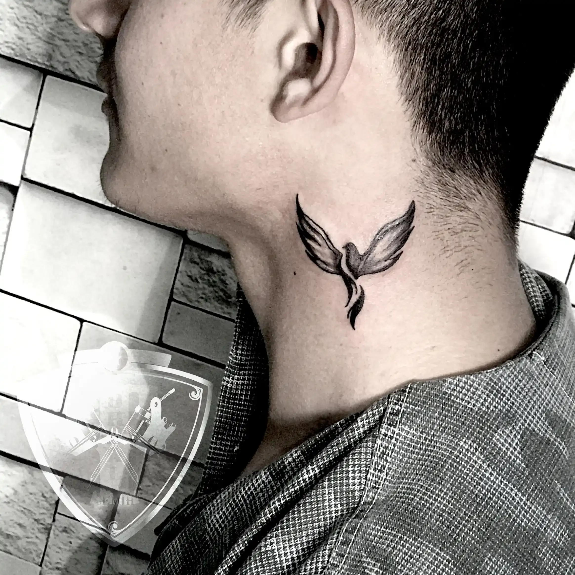 Picking the Right Style for Your Neck Tattoo Designs